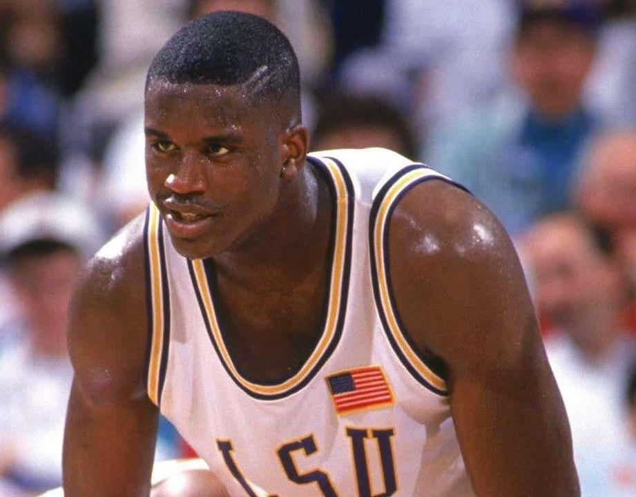 在门将与中 在门将与中